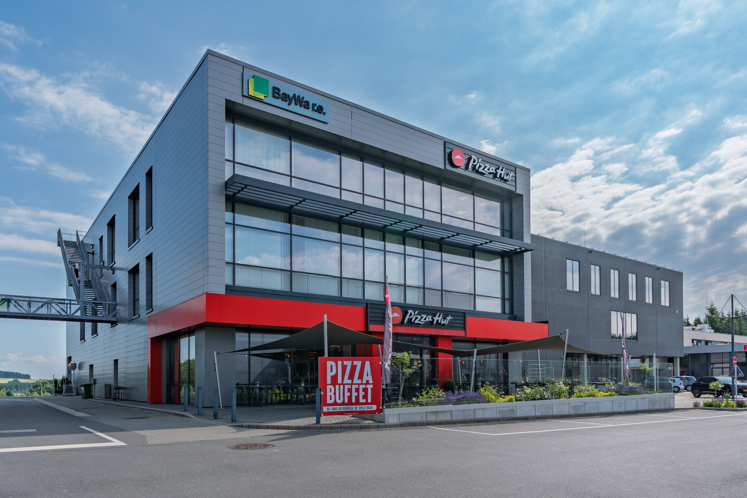 Pizza_Hut-Wemperhardt-1